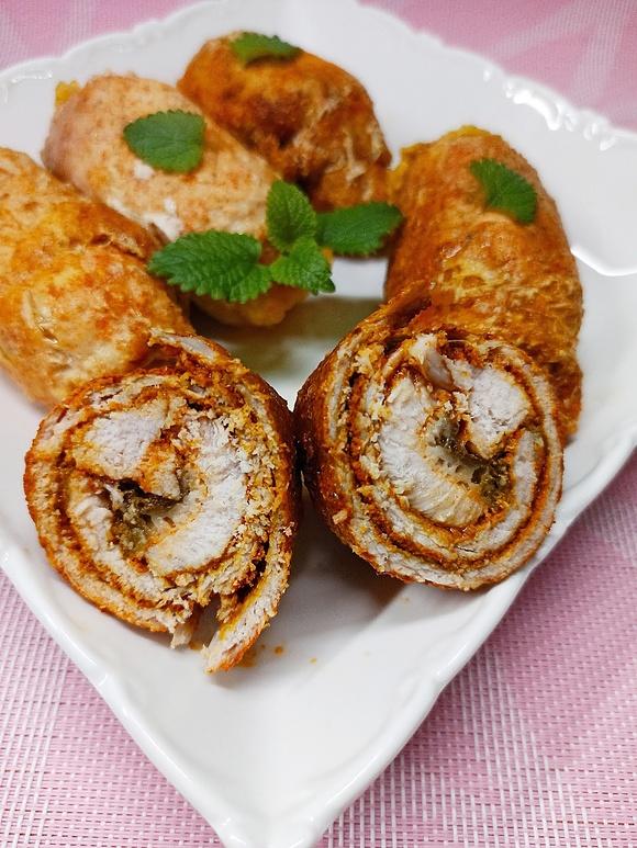 Roladki schabowe z kurczakiem i mozzarellą