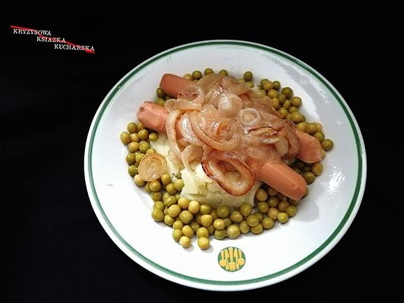 Bangers and mash – tradycyjne danie angielskie z kiełbaskami i pure z ziemniaków