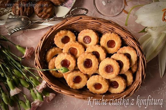 Kruche ciastka z konfiturą