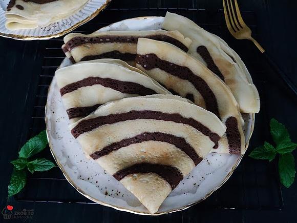 Dwukolorowe naleśniki zebra