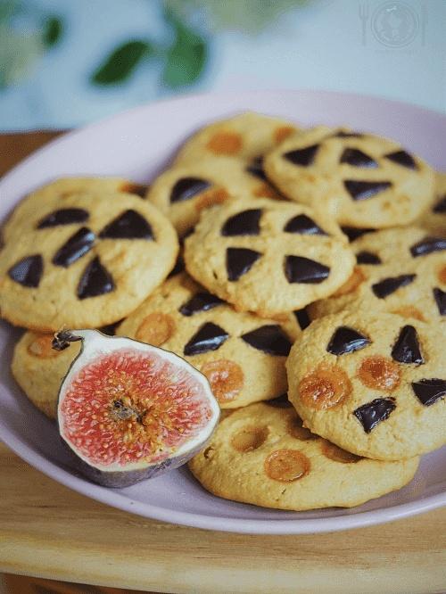 Keto pieguski paleo low carb - szybkie ciasteczka do kawy i herbaty