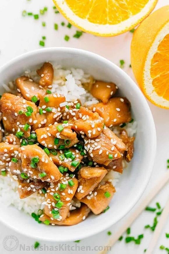 Kurczak teriyaki z ryżem i brokułami