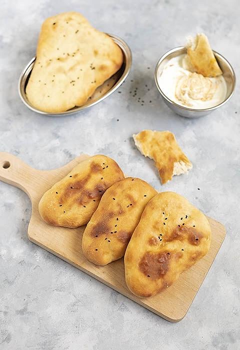 Prosty chlebek naan bez drożdży