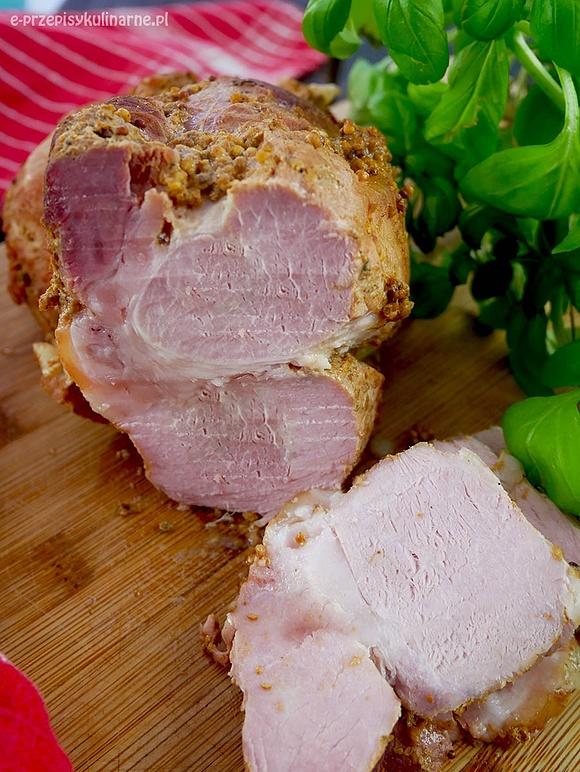 Musztardowa szynka gotowana w rękawie – pyszna i aromatyczna wędlina na kanapki
