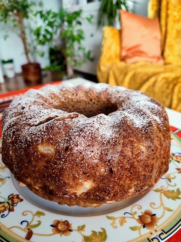 Pyszna babka z jabłkami
