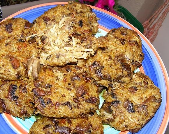 Łatwe i szybkie kotlety pieczarkowo-makaronowe
