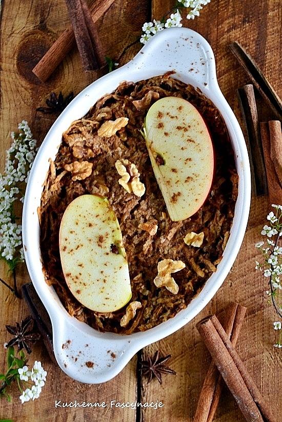Pieczona owsianka z jabłkami