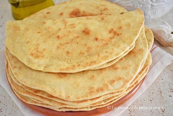 Włoska piadina romagnola