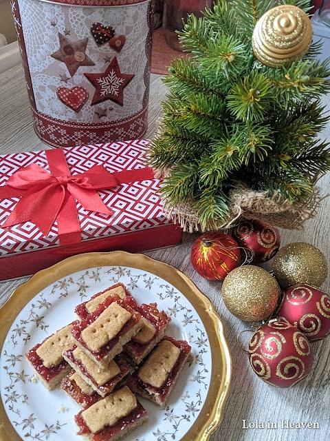 Cynamonowo-migdałowe ciasteczka z Austrii linzer schnitte