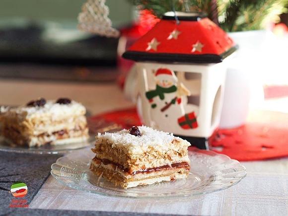 Herbatnikowe ciasto świąteczne bez pieczenia