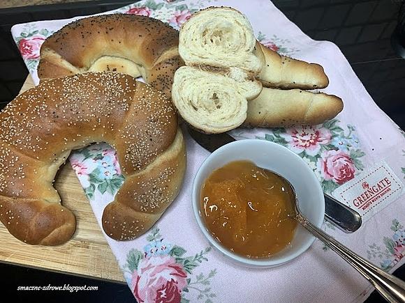 Rogaliki maślane na mące orkiszowej bez cukru