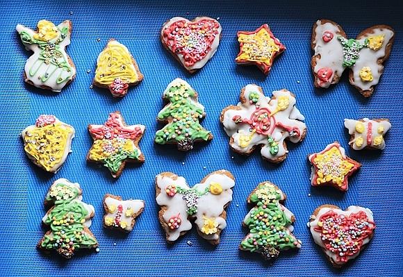 Szybkie miękkie pierniczki z ekstraktem pomarańczowym