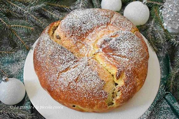 Gubana – drożdżowa babka z bakaliami z Friuli