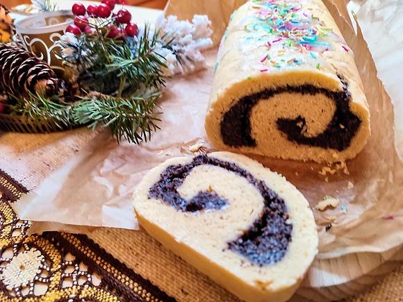 Drożdżowy makowiec zawijany