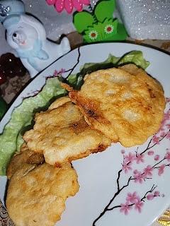 Śledź małosolny w cieście