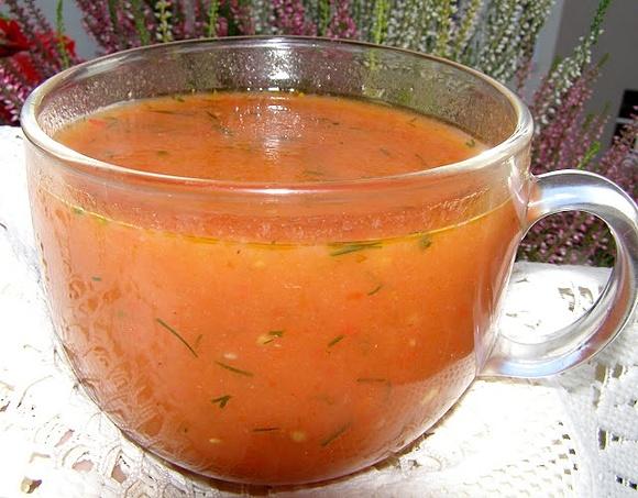 Szybka zupa pomidorowa na maśle
