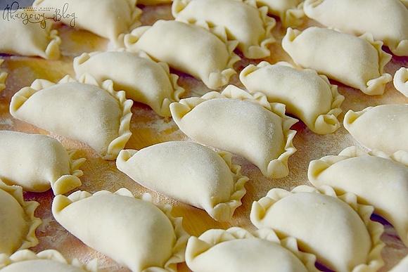 Pierogi z zieloną soczewicą i oliwą truflową