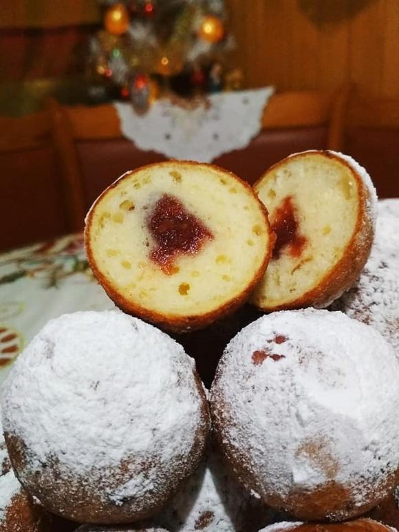 Mini pączki z jogurtów greckich