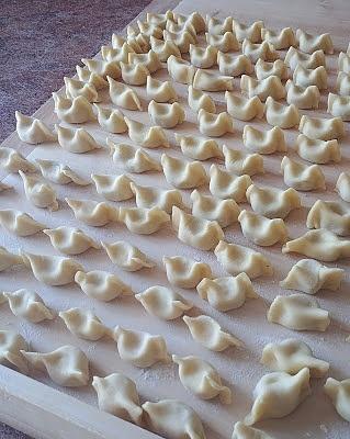 Žlikrofi słoweńskie pierożki z ziemniakami