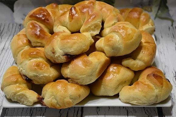 Drożdżowe Rogaliki