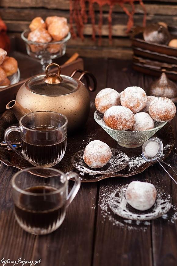 Włoskie pączki z ricotty