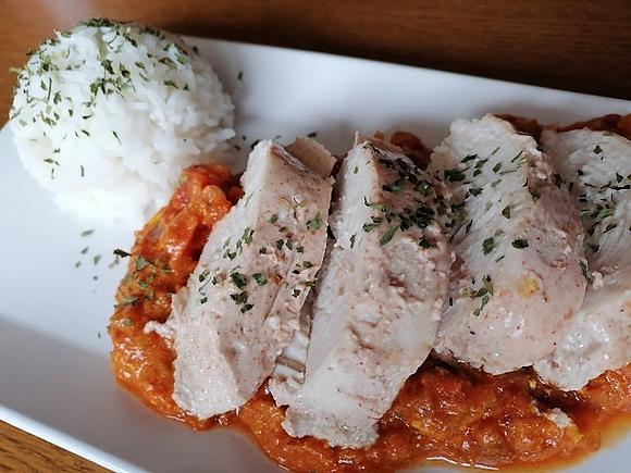 Kurczak w sosie tikka masala