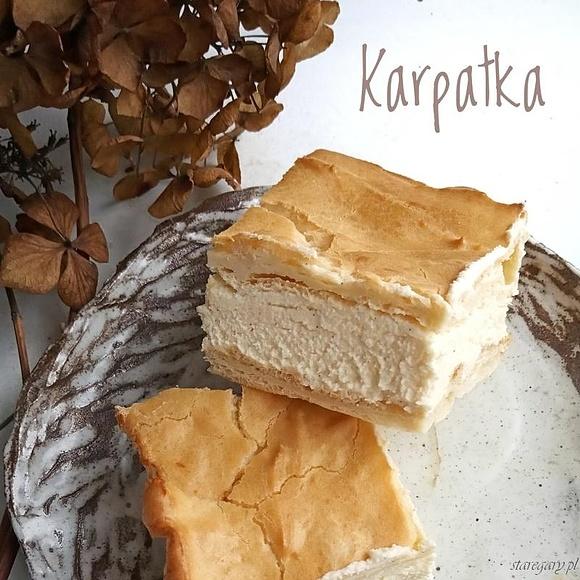 Karpatka - tradycyjne ciasto z kremem budyniowym