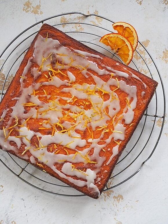 Ciasto z gotowanymi pomarańczami i migdałami bez glutenu