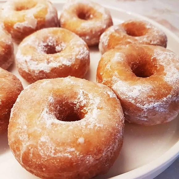 Szybkie pączki oponki na sodzie