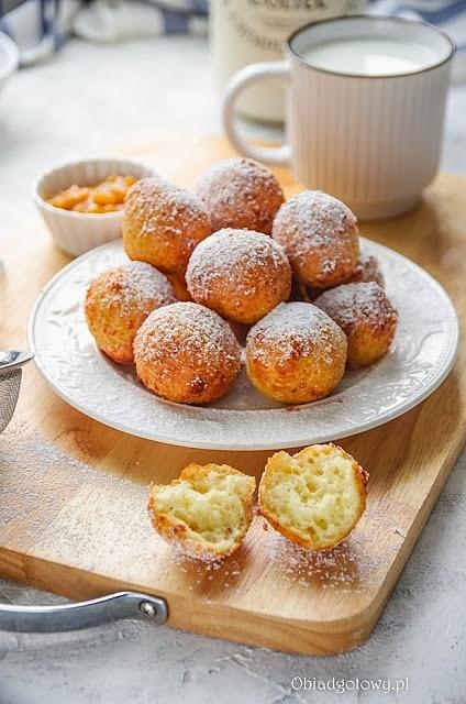 Mini pączki z twarogu