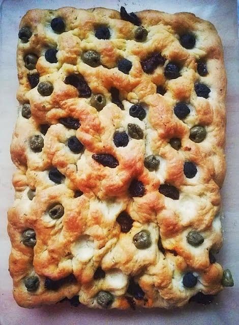 Focaccia – młodsza siostra pizzy