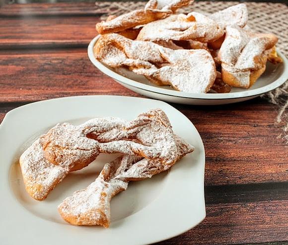 Faworki mojej mamy - chrust