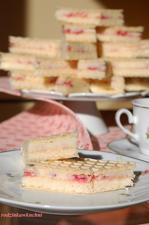Wafelki kokosowe z różą
