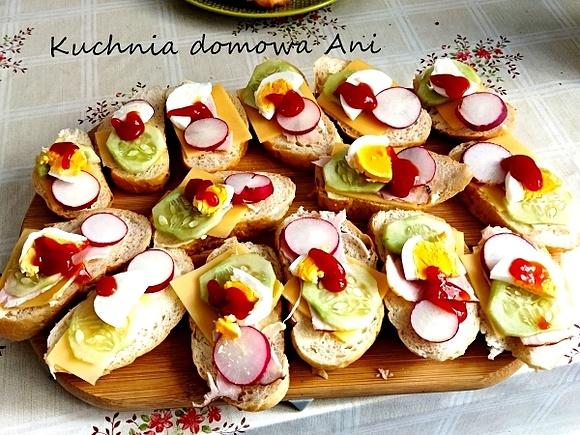 Kanapeczki na bułce