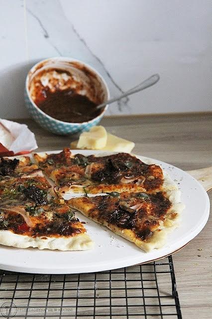 Pizza z kamienia
