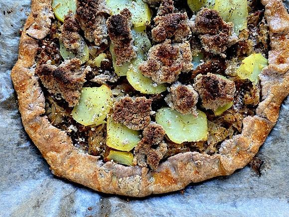 Przaśne galette z kapustą i ziemniakami wegańskie