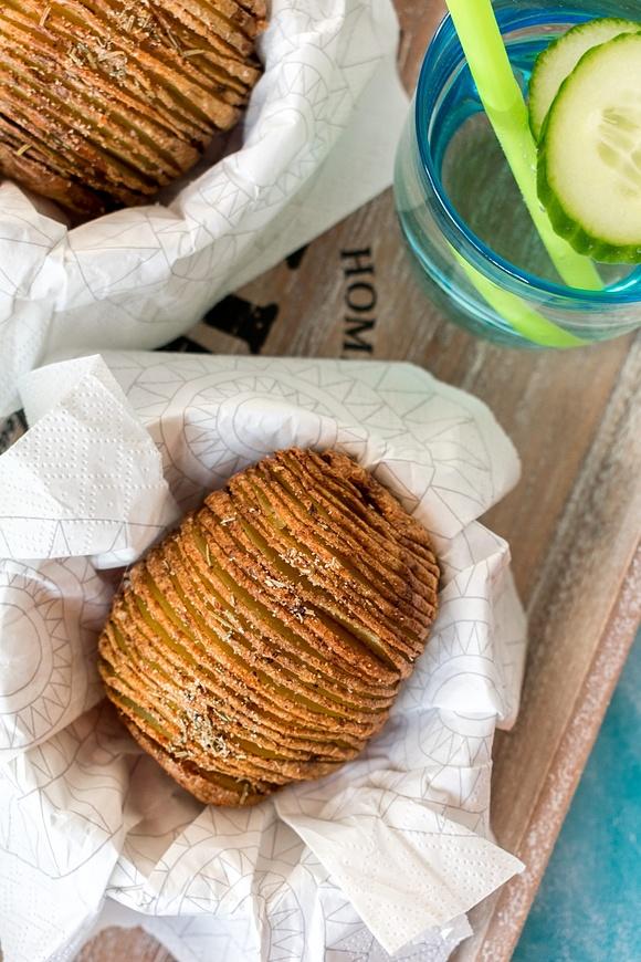 Pieczone ziemniaki Hasselback