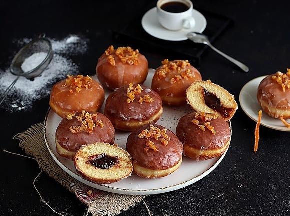 Pączki z powidłami