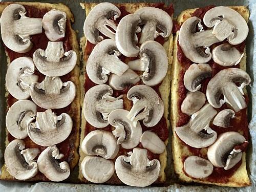Pizza niskowęglowodanowa