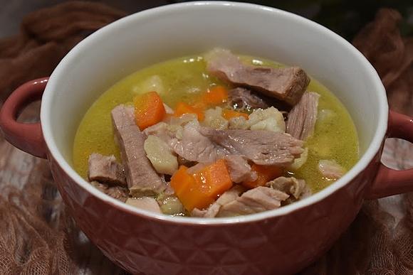 Zupa z golonki