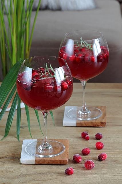 Cranberry gin prosecco cocktail