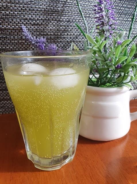 Lemoniada ziołowa