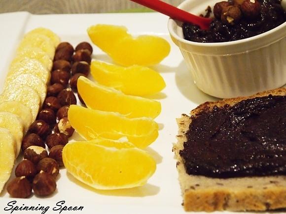 Domowa Nutella – czekoladowy krem z orzechów laskowych