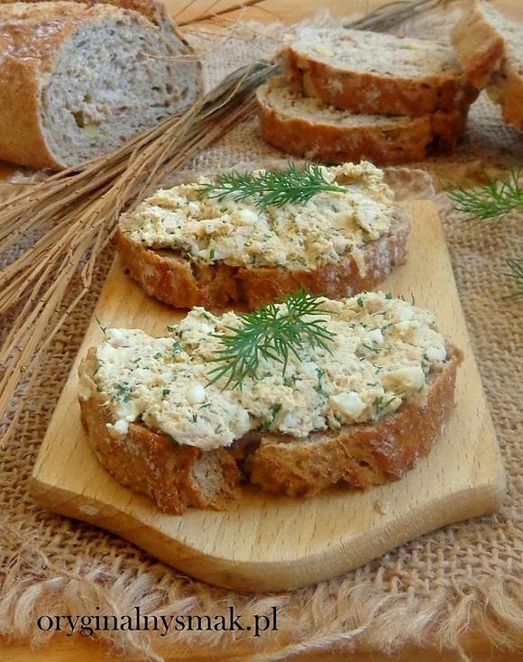 Pasta jajeczna z tuńczykiem