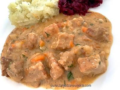 Gulasz z łopatki wieprzowej