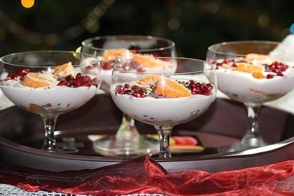 Deser z mascarpone i owocami