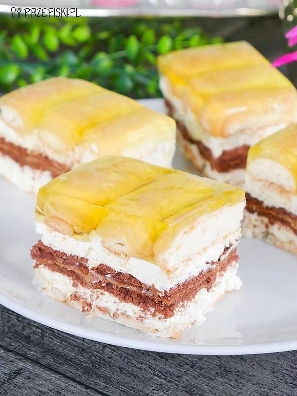Ciasto Euforia bez pieczenia z galaretką i masą krówkową