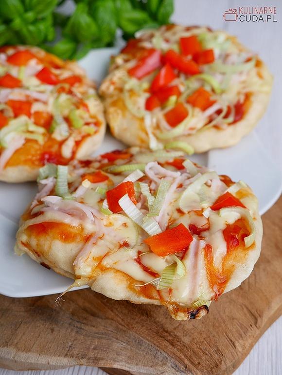 Mini pizzerinki - idealne przekąski na imprezę