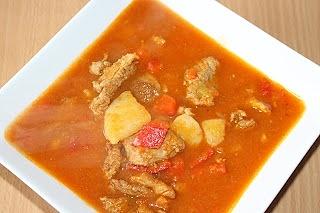 Zupa gulaszowa