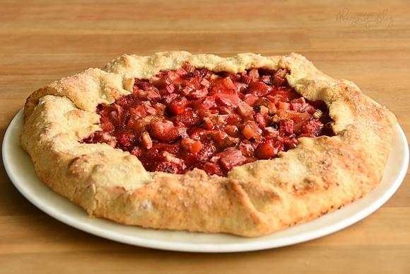 Tarta truskawkowo-rabarbarowa